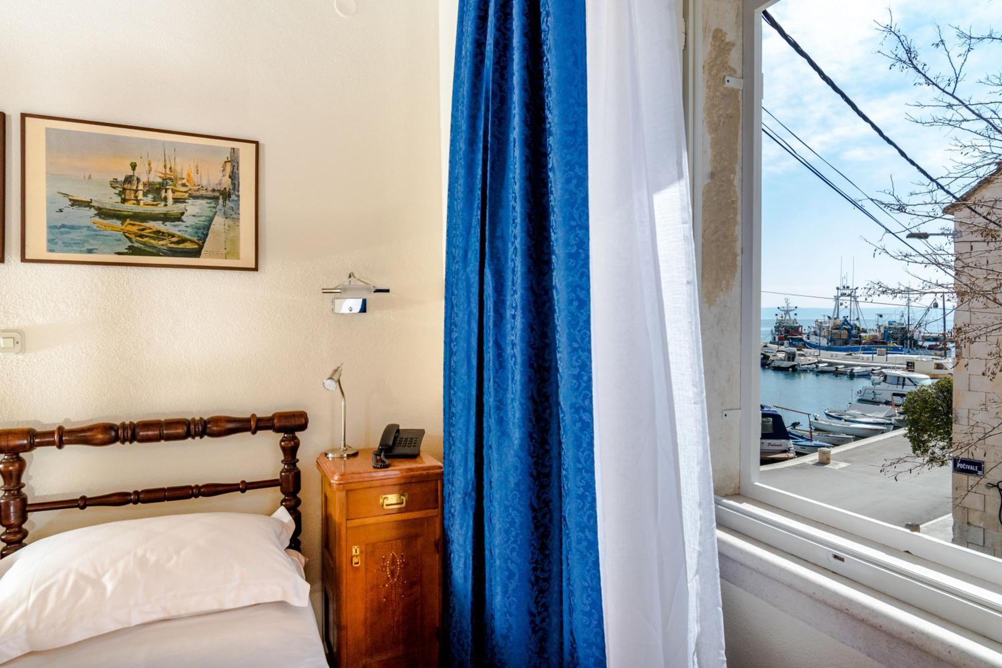 Rooms Miron - Adults Only Sumartin Szoba fotó